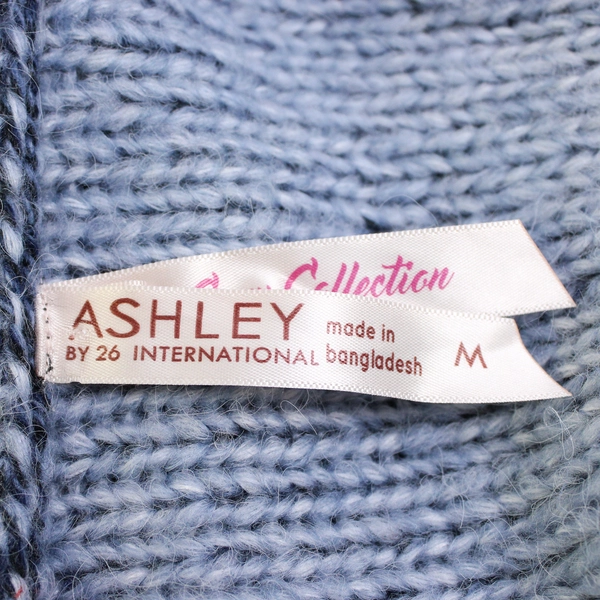 Ashley International Cozy Collection Women's Blue Knitted Sweater Size Medium