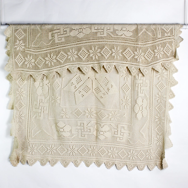 Set of 2 VTG Handmade Crochet Table Linens Tablecloth and Dresser Scarf FLAWED