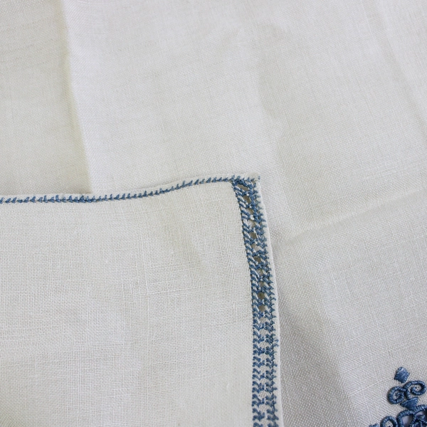 Vintage Cutwork Guest Towel Beige and Blue Embroidery Flawed