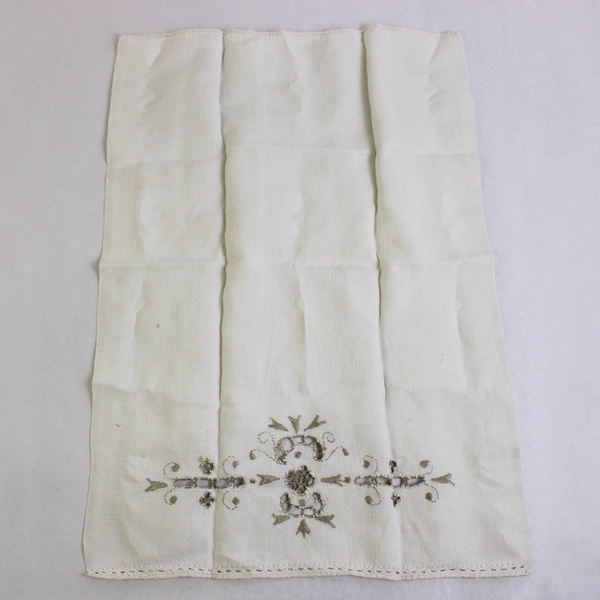 Vintage Cutwork White Guest Towel Gray Embroidery Flawed