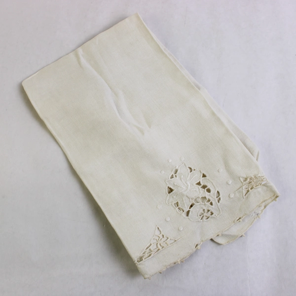 Vintage Off-White Floral Cutwork Embroidered Guest Towel