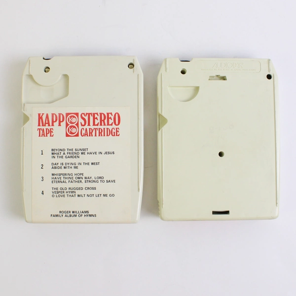 Lot of 2 Vintage Roger Williams 8 Tracks