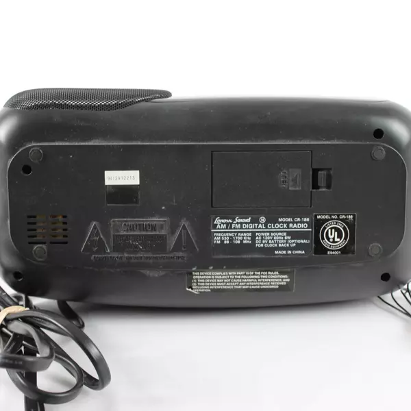 Vintage Cassette Player Alarm Clock AM/FM Radio Lenoxx CR-186