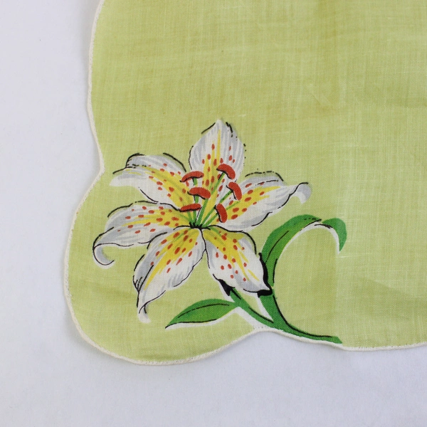 Women's Vintage Green Scalloped-Edge Handkerchief Tiger Lily Design