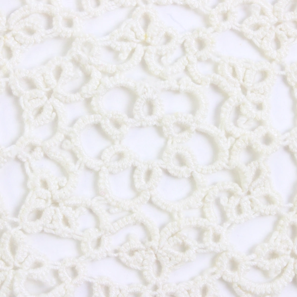 Set of 2 Handmade Vintage Off-White Tatted Doilies 8" x 12"