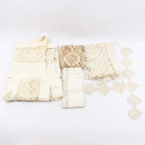 Lot of 7 Vintage Crochet Edge Pieces for DIY Crafts and Fabric Upcycling