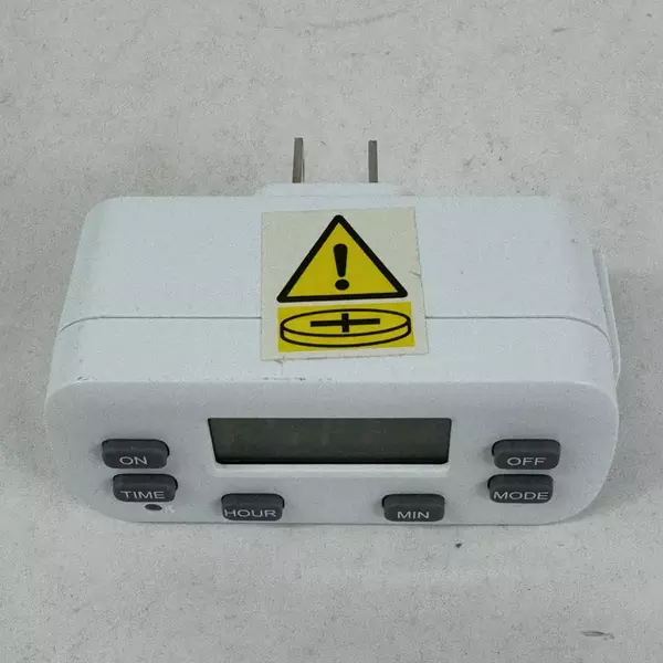 LITESUN Digital Plug In Outlet Timer Clock Model LTS-T21