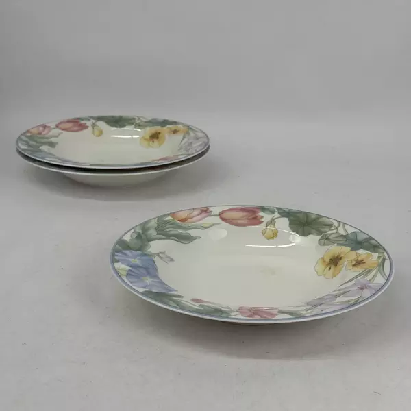 Lot of 3 Mikasa Spring Legacy Wide Rim Floral China Soup or Pasta Bowls 9 Inch
