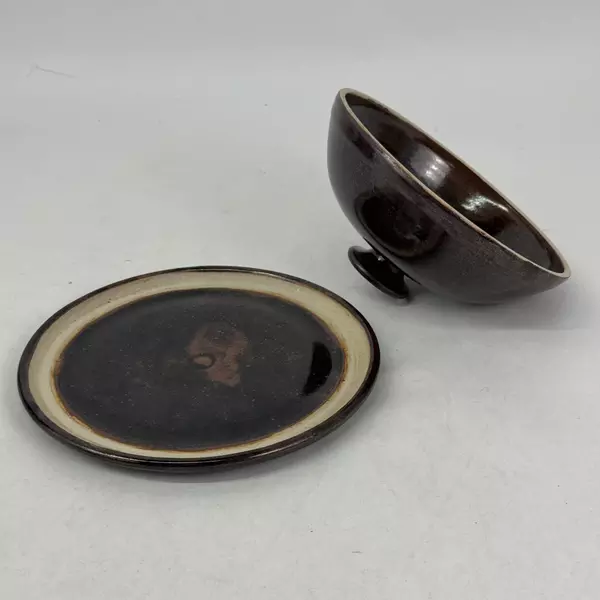 Handmade Pottery Cheese Or Butter Dish with Dome Cloche Lid Signed Brown