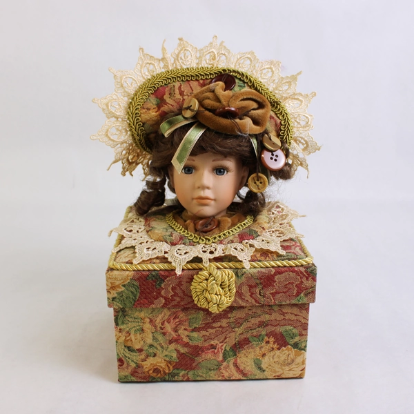 Dan Dee Collectors Choice Porcelain Brunette Doll Head Decor Boxes Victorian