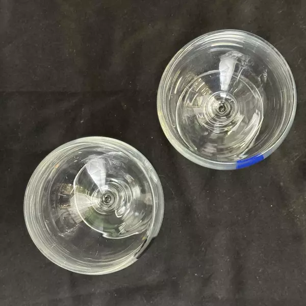 Lot of 2 Helvetia Winery Hillsboro Oregon Crystal Wine Glasses