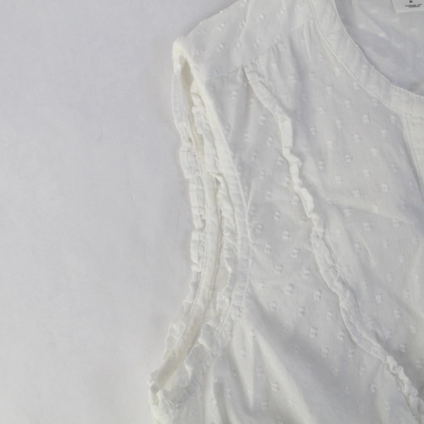 Old Navy Sleeveless Button Up Shirt Women’s Small White V Neck Top