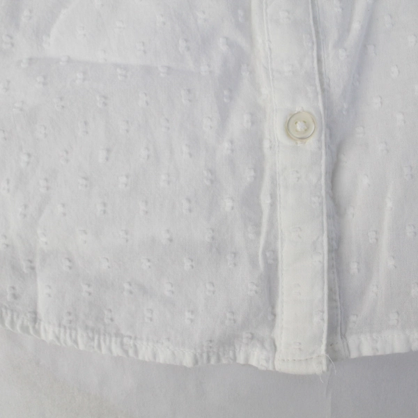 Old Navy Sleeveless Button Up Shirt Women’s Small White V Neck Top