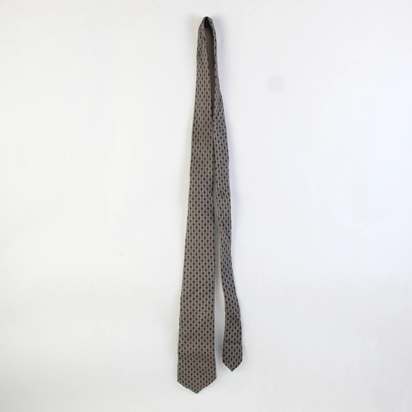 Oscar De La Renta Sliver Red Patterned Neck Tie 60"