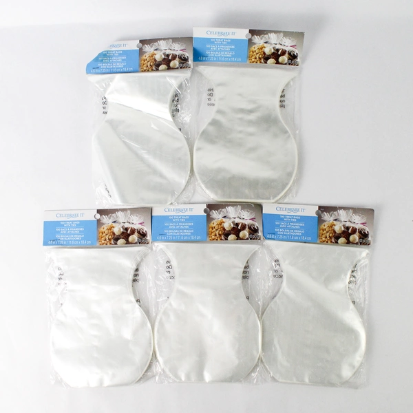 Set of 500 Celebrate It Treat Bags With Ties