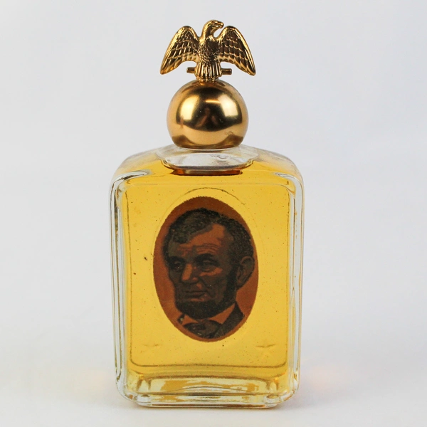 VTG Avon Leather After Shave Presidential Decanters Abraham Lincoln Full 4 Fl Oz