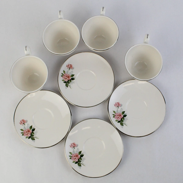 Set of 4 Taylor Smith Taylor Summer Rose Platinum Cups And Saucers