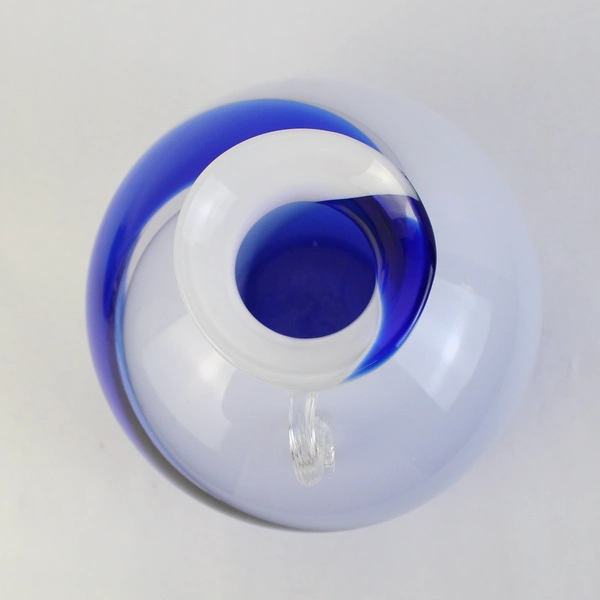 Kamei America Group Hand Blown Vase with Handle Blue And White Swirl