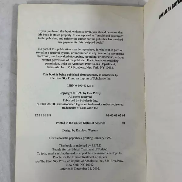 Captain Underpants Attack of the Talking Toilets by Dav Pilkey 1999 PB