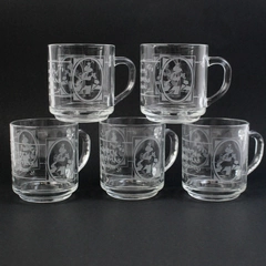 Set of 5 Luminarc Glass Coffee Mugs Etched Christmas In Carlton