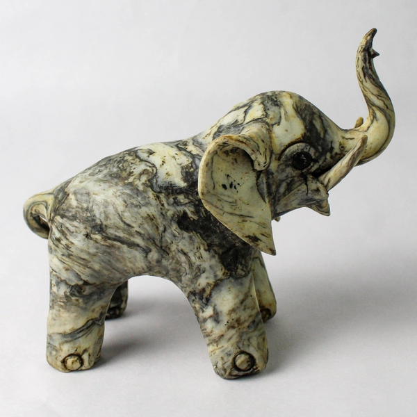 Set Of 3 Matching Handmade Elephant Statues Gray/Beige Resin