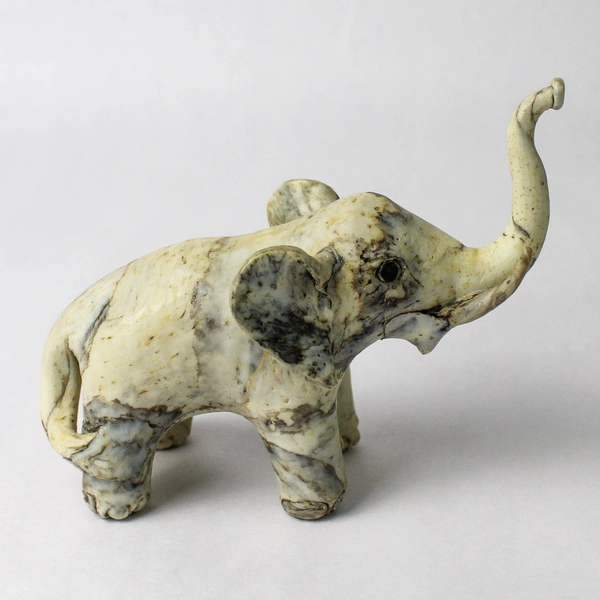 Set Of 3 Matching Handmade Elephant Statues Gray/Beige Resin