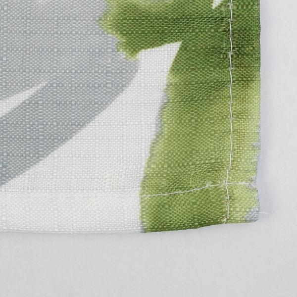 Unbranded Leaf Patterned Tablecloth 60" x 104"