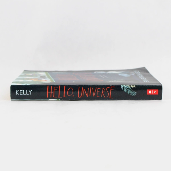 Hello Universe by Erin Entrada Kelly 2018 Paperback First Scholastic Printing