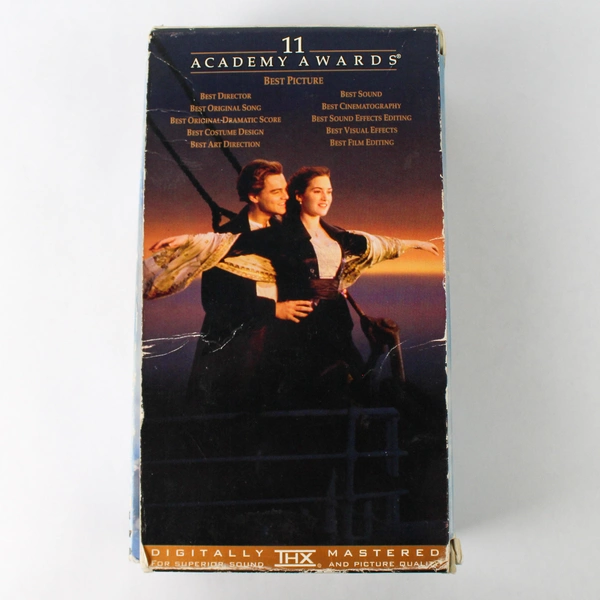 Titanic VHS 2-Tape Set Digitally Mastered Movie 1998 Edition