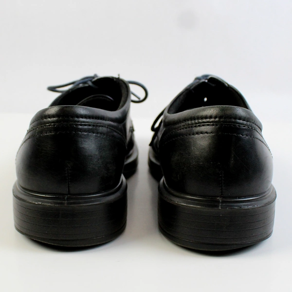 ECCO Black Leather Square Toe Oxfords Men's US Size 9.5