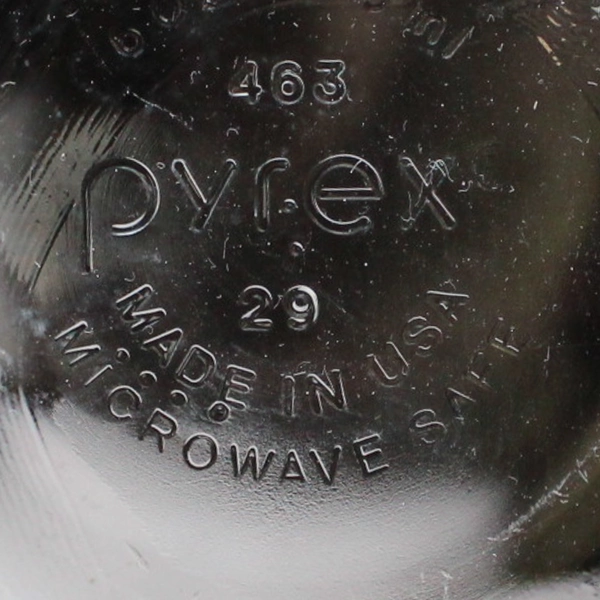 Lot of 2 Pyrex 464 and 463 Clear Glass Scalloped Custard Cups