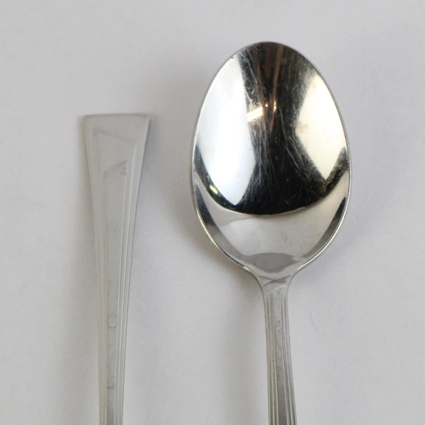 Set of 6 Oneida Silver Ledges Stainless Steel Oval Soup Spoons