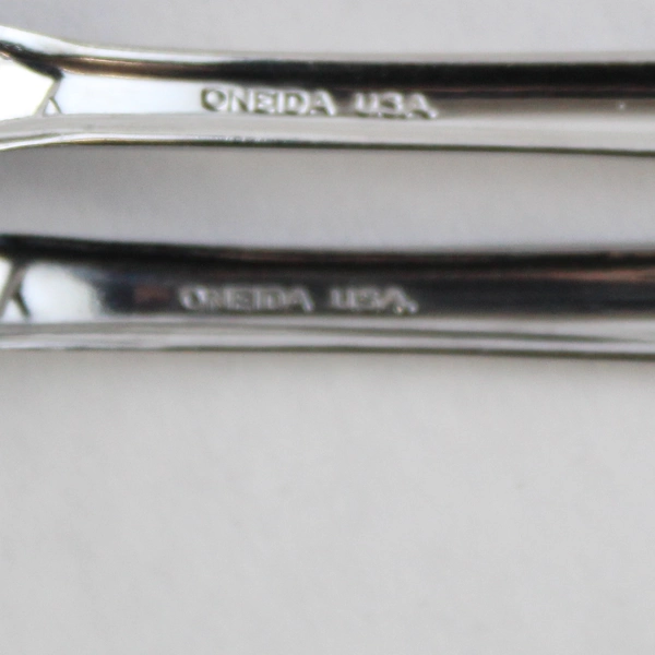 2 PC Set Oneida Silver Ledges Stainless Steel Sugar Spoon and Butter Knife