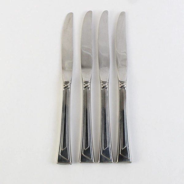 Set of 4 Oneida Silver Ledges Stainless Steel Dinner Knives