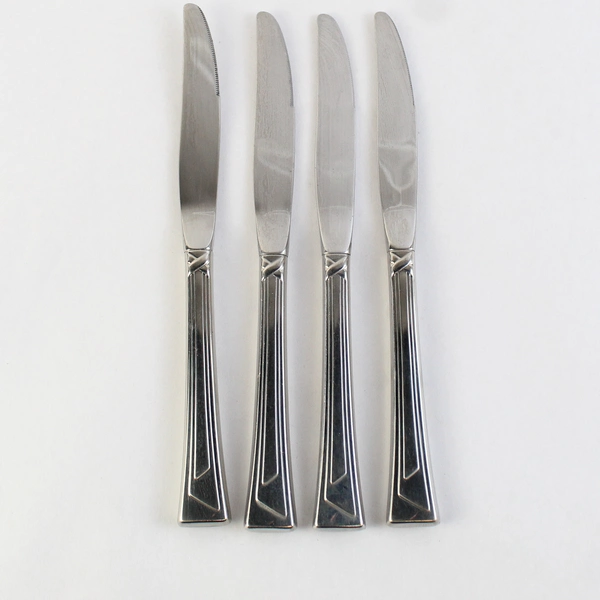 Set of 4 Oneida Silver Ledges Stainless Steel Dinner Knives