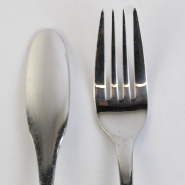 Set of 4 Oneida Silver Liberty Stainless Steel Dinner Forks