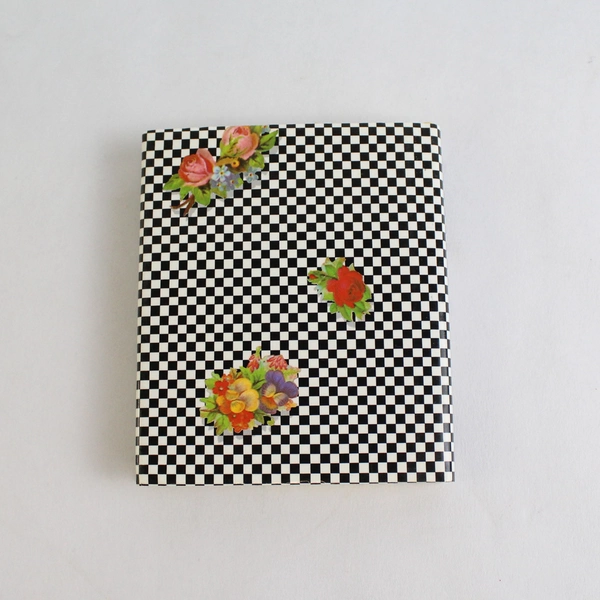 Friendship: A Bouquet of Quotes by Running Press 1989 Miniature Hardcover