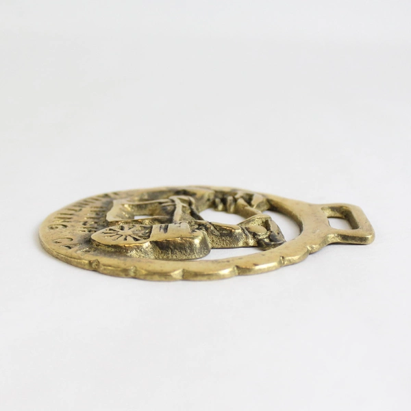 Vintage Brass Horse Harness Medallion Irish Jaunting Car 3" Horse And Buggy