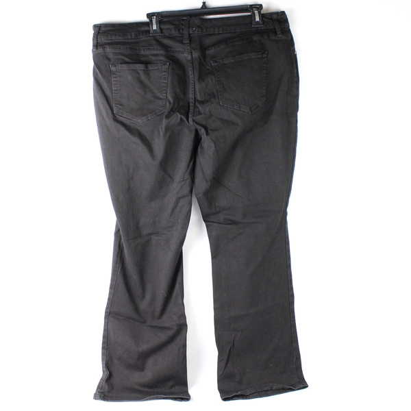 St Johns Bay Women's Black Bootcut Leg Stretch Jeans 20W 31 Inseam