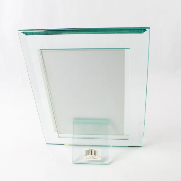 Unbranded Clear Full Mineral Glass Single 5" x 7" Photo Frame 7.25" x 9.75"