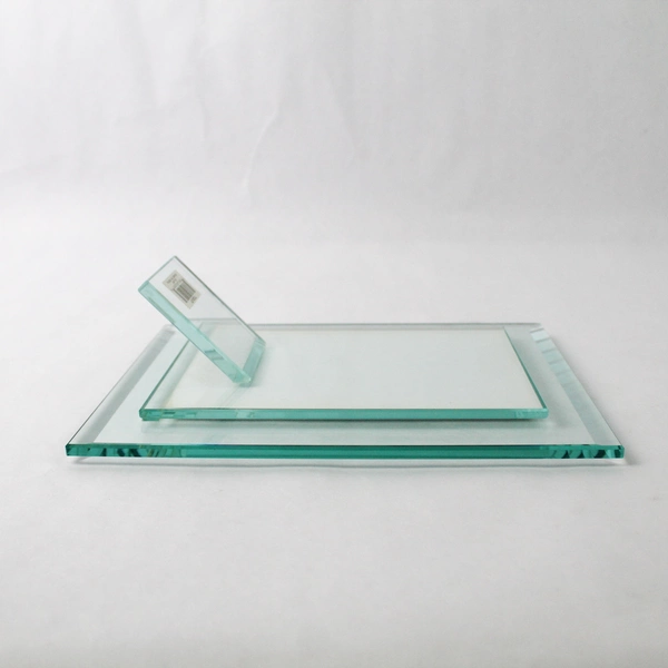 Unbranded Clear Full Mineral Glass Single 5" x 7" Photo Frame 7.25" x 9.75"