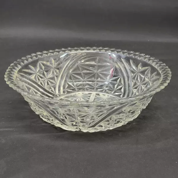 Anchor Hocking Stars and Bars Glass Salad Serving Bowl 10.5 Inches Diameter