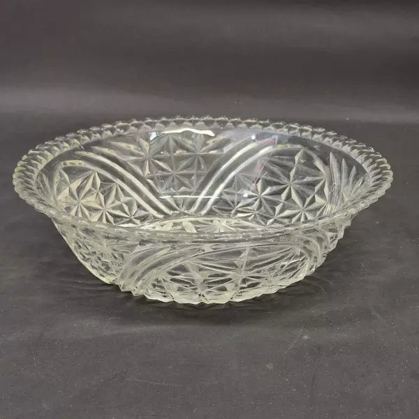 Anchor Hocking Stars and Bars Glass Salad Serving Bowl 10.5 Inches Diameter