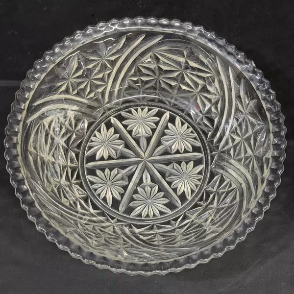 Anchor Hocking Stars and Bars Glass Salad Serving Bowl 10.5 Inches Diameter