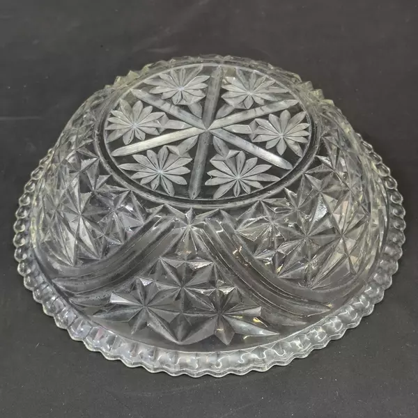 Anchor Hocking Stars and Bars Glass Salad Serving Bowl 10.5 Inches Diameter