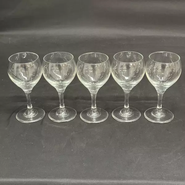 Set of 5 Libbey Perception Crystal Red Wine Glasses