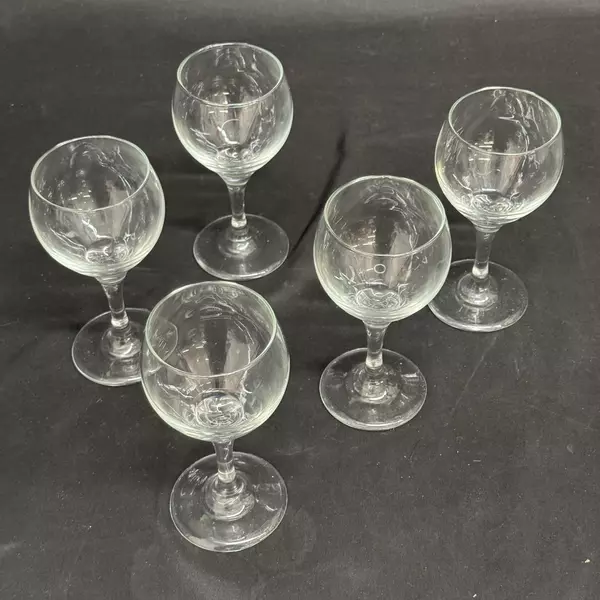 Set of 5 Libbey Perception Crystal Red Wine Glasses