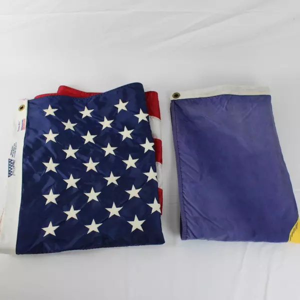 Lot of 2 Used Oregon 2x3 & USA 3x5 Nylon Flags Elmer's Good Condition