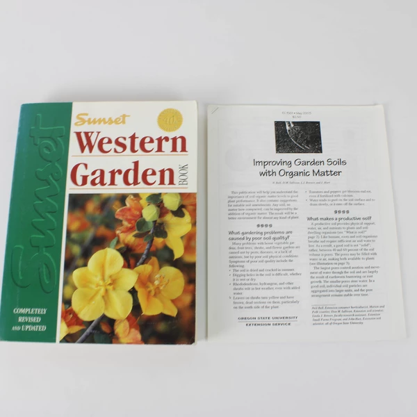 Sunset Western Garden Book Large Paperback 40th Anniversary Edition 1995 Revised