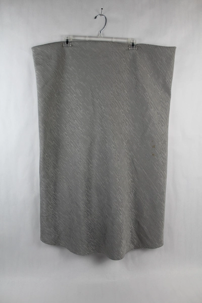 Lot of 2 Pre-Owned Gray Textured & Pink Floral Tablecloths for Crafts Sewing